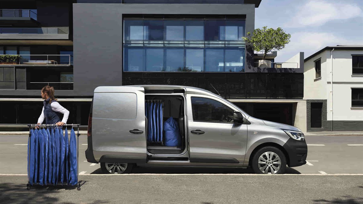 Express Van exterior