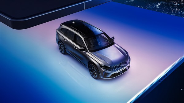 Renault Koleos full hybrid E-Tech - gran techo panorámico