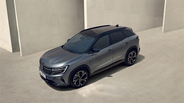 Techo en acabado negro - Renault Austral E-Tech full hybrid